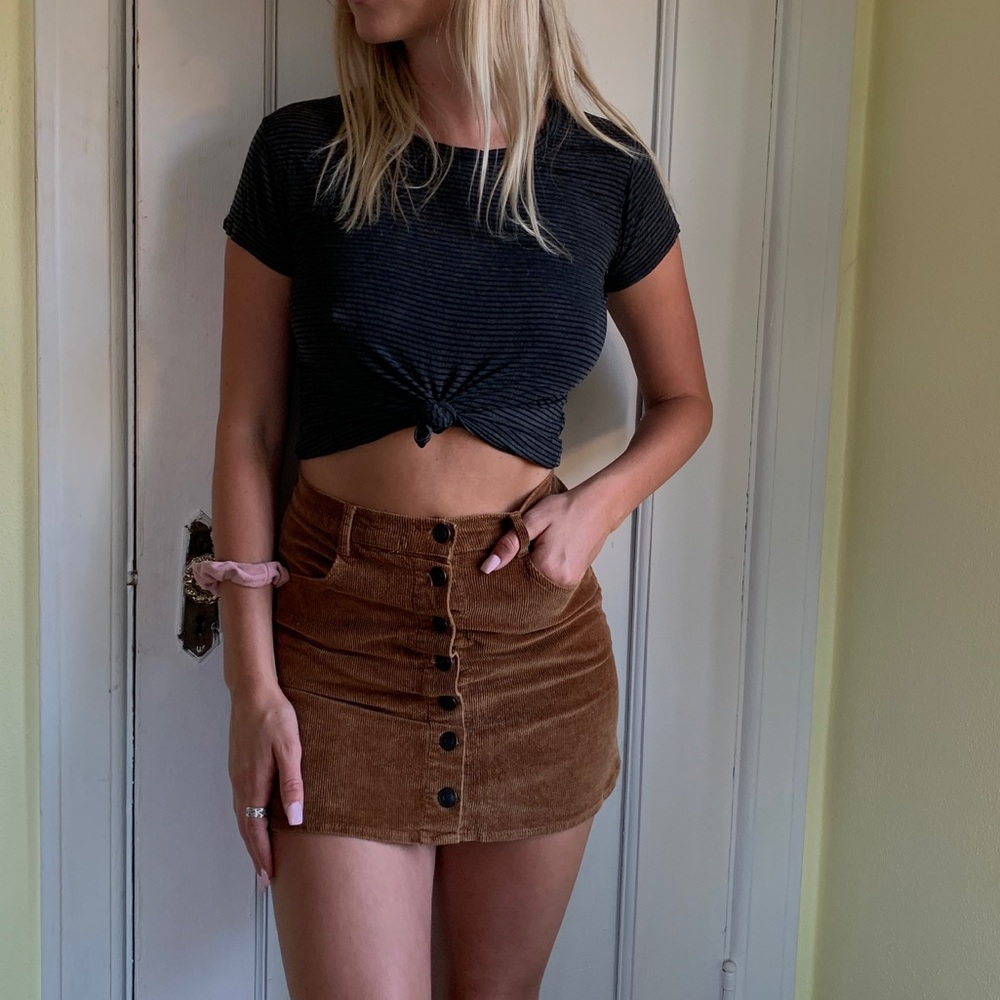 Brandy Melville high waisted corduroy skirt